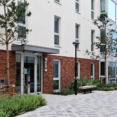 Destiny Student - Parkgate (adults Only) Apartmán *