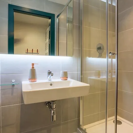 Apartmán Destiny Student - Parkgate (adults Only) *