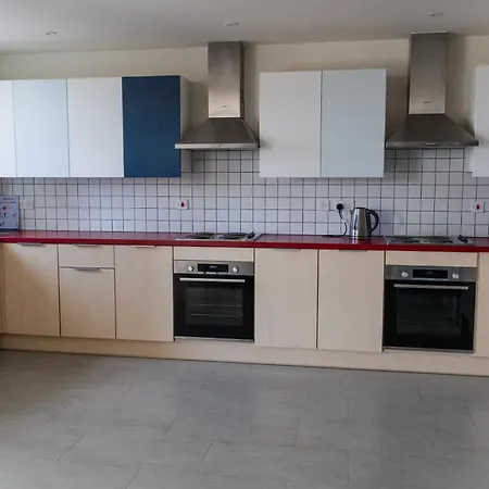 Destiny Student - Parkgate (adults Only) Apartment