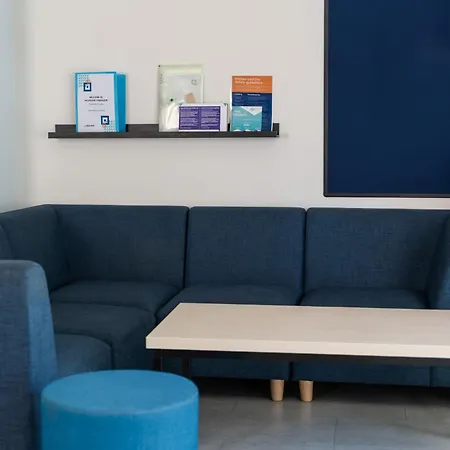 Destiny Student - Parkgate (adults Only) アパート